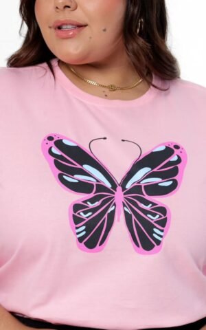 T-SHIRT PLUS SIZE BORBOLETA ROSA