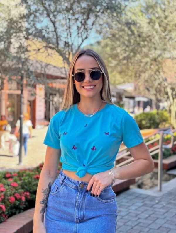 T-SHIRT BORBOLETAS AZUL - Imagem 3