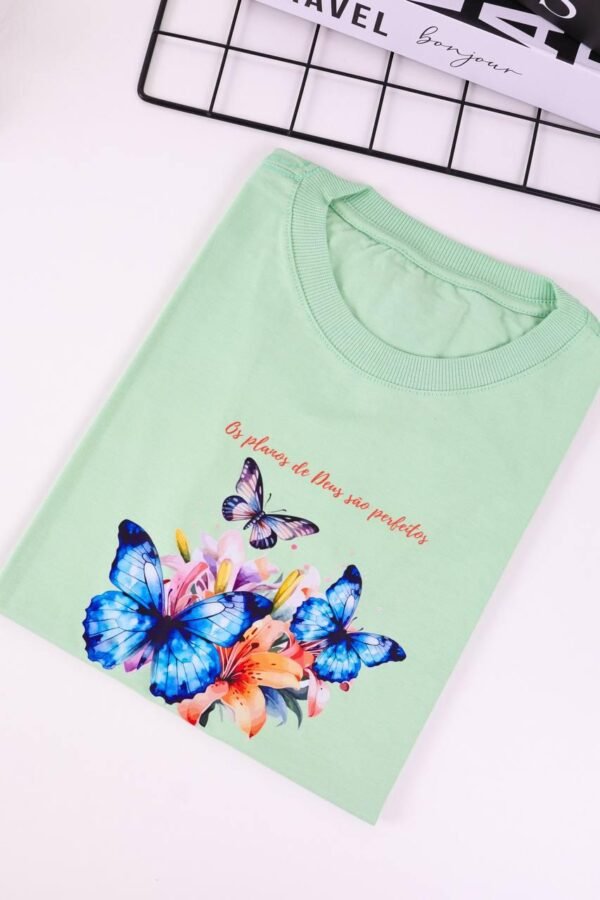 T-SHIRT BORBOLETAS VERDE - Imagem 3