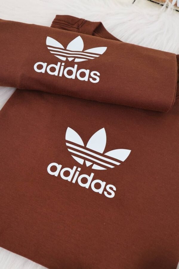 T-SHIRT ADIDAS MARROM - Image 3