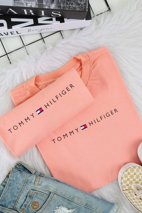 T-SHIRT TOMMY PÊSSEGO