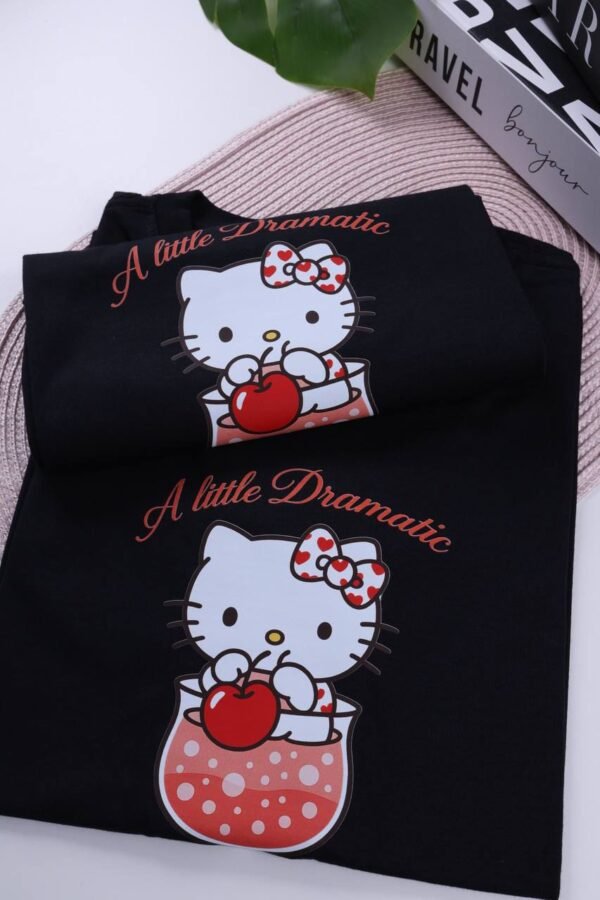 T-SHIRT HELLO PRETA - Imagem 2